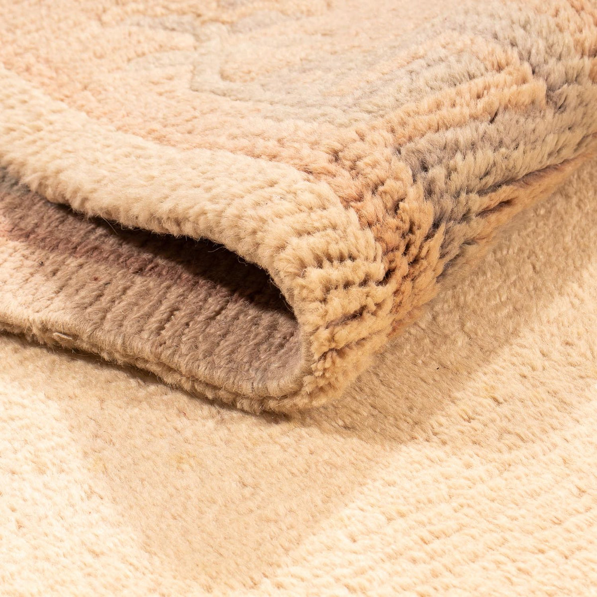 Nepal Teppich 331 x 71 cm