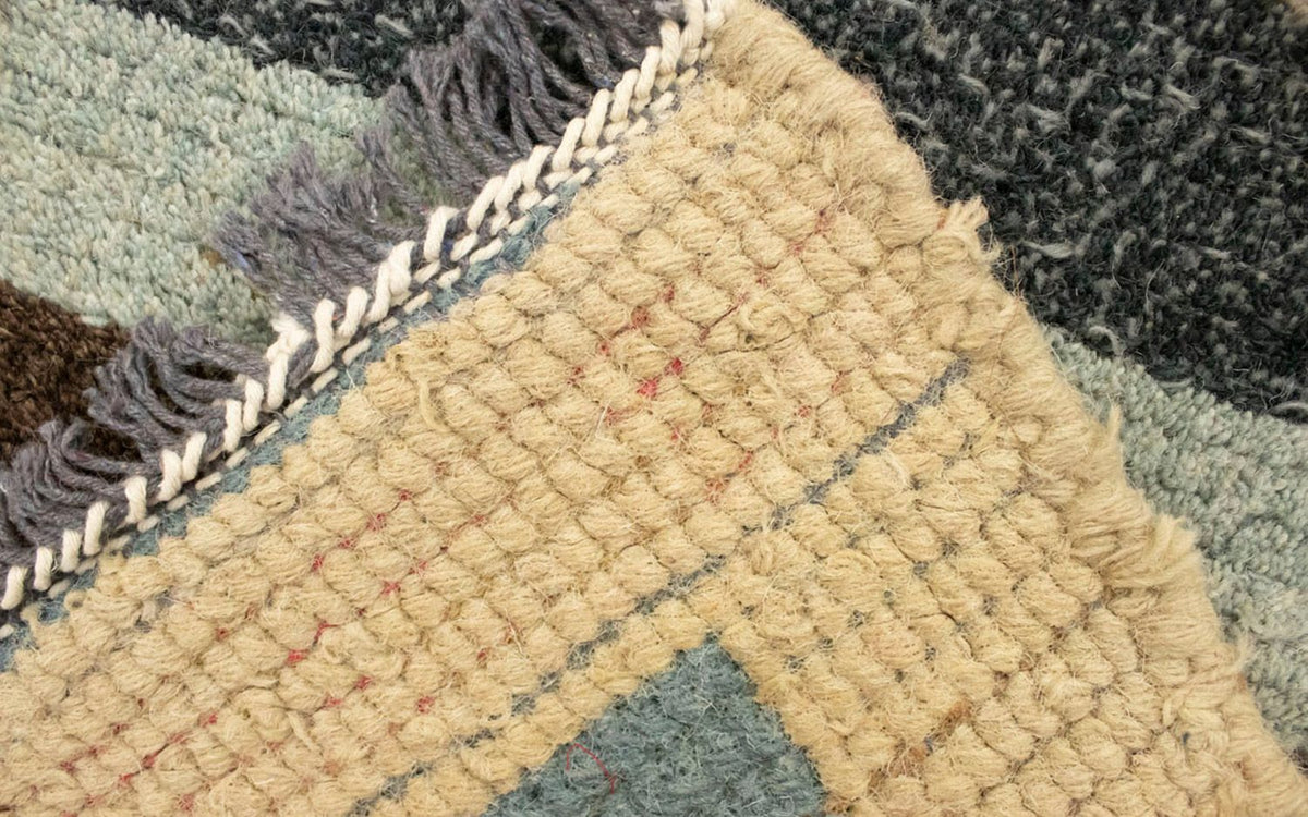 Nepal Teppich 140 x 70 cm - mehrfarbig