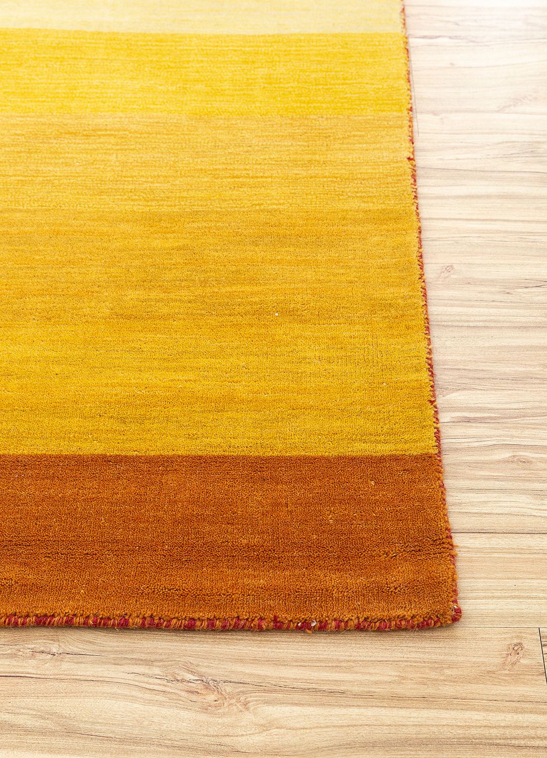 DP02-RUG1087945-240x150