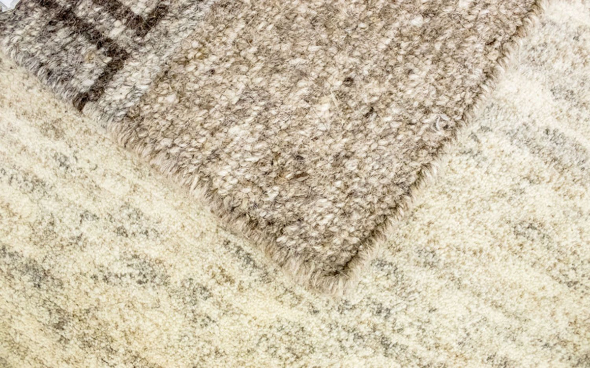Nepal Teppich 179 x 119 cm - mehrfarbig