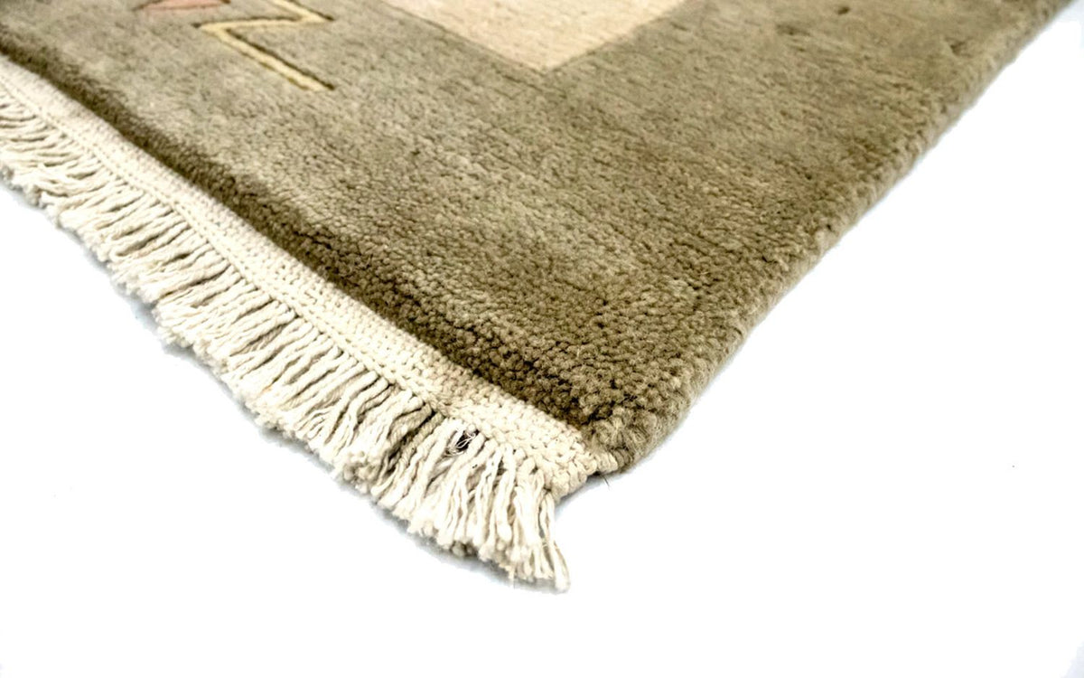 Nepal Teppich 200 x 142 cm