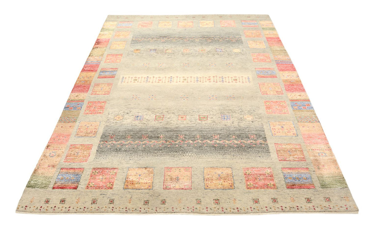 Gabbeh Teppich - Loribaft Indus - 241 x 176 cm - mehrfarbig