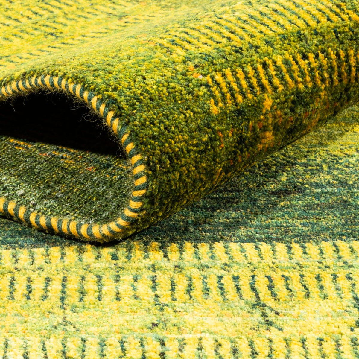 Gabbeh Teppich - Loribaft Perser - 298 x 216 cm - grün