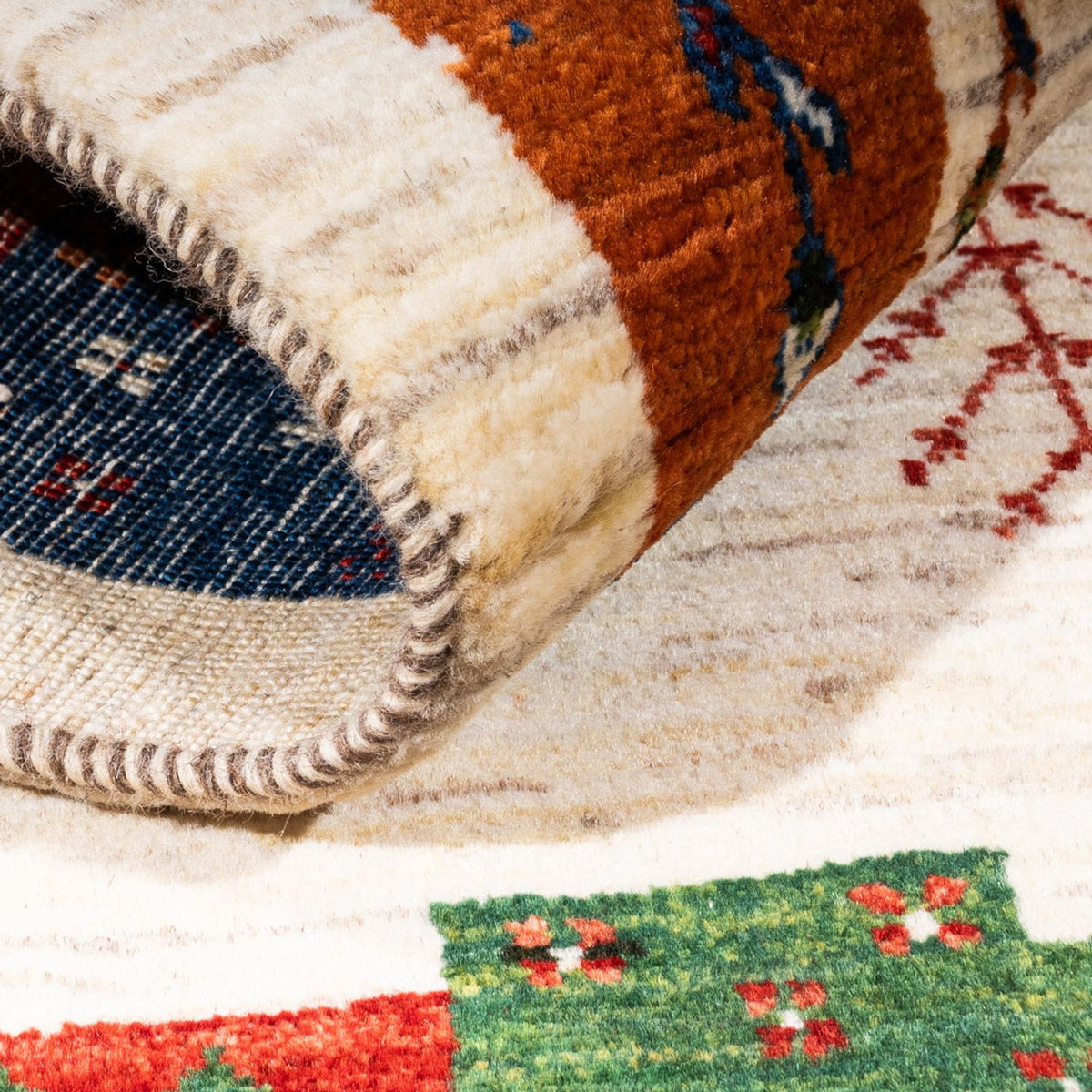Gabbeh Teppich - Loribaft Perser - Royal - 135 x 83 cm - mehrfarbig