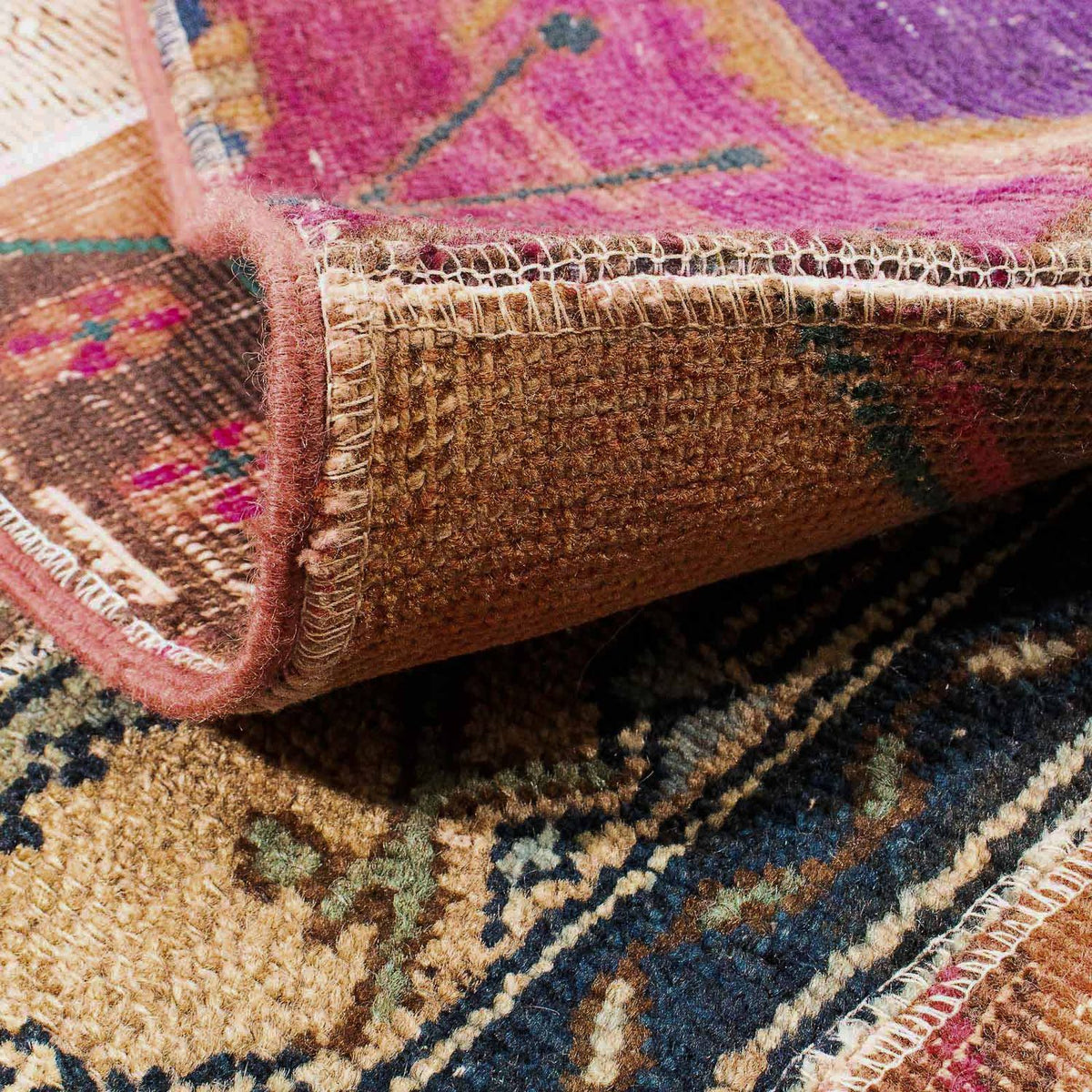 Patchwork Teppich 272 x 181 cm