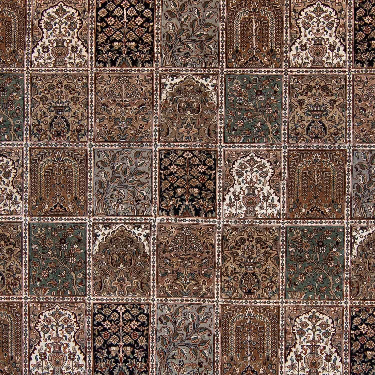 Perserteppich - Nomadic 345 x 256 cm