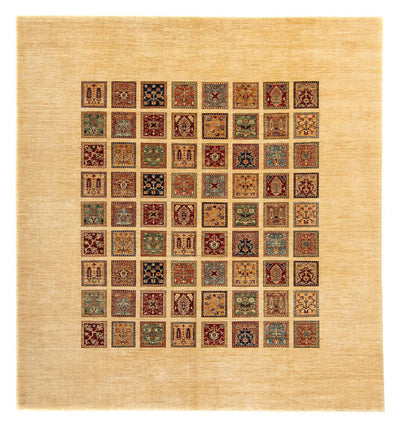 Bachtiar Teppich 306x325cm - Perserteppich