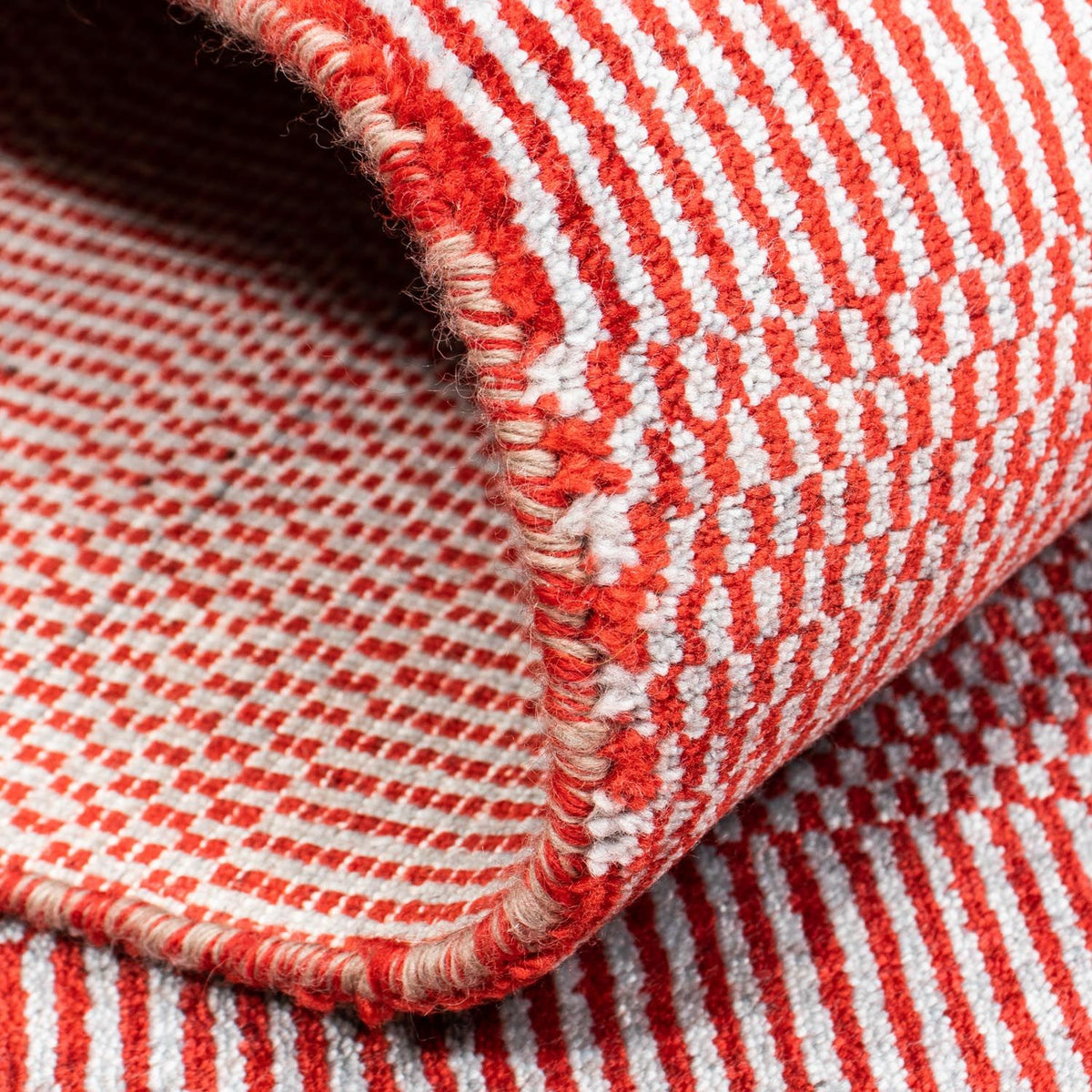 Designer Teppich 201 x 142 cm - rot