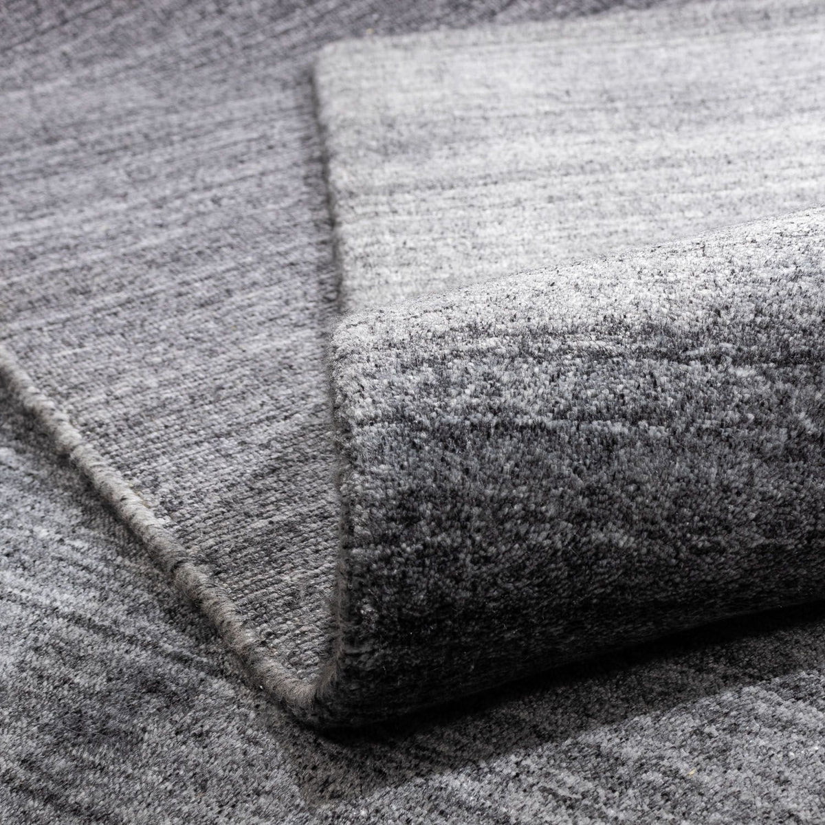 Nepal Teppich 350 x 250 cm