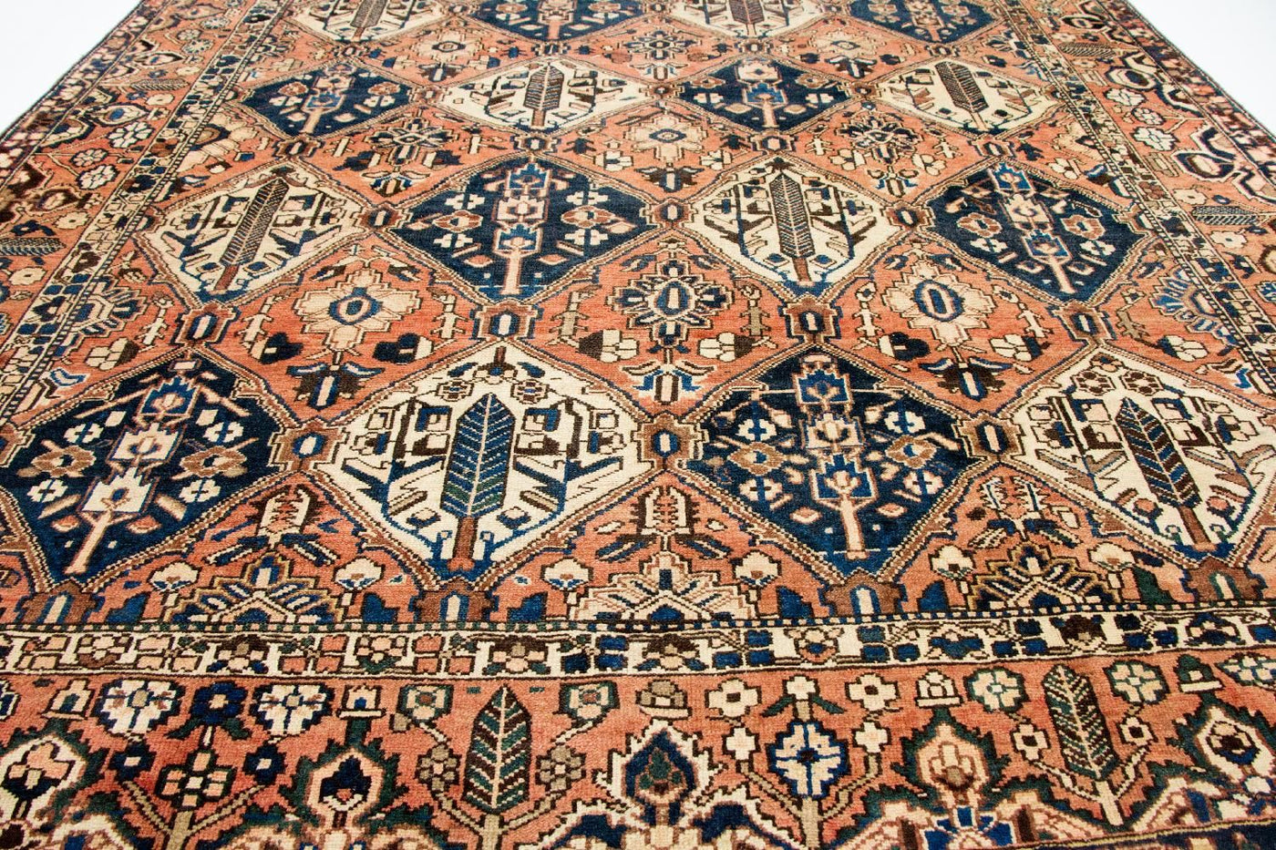 Bachtiar Teppich 370x300cm - Perserteppich