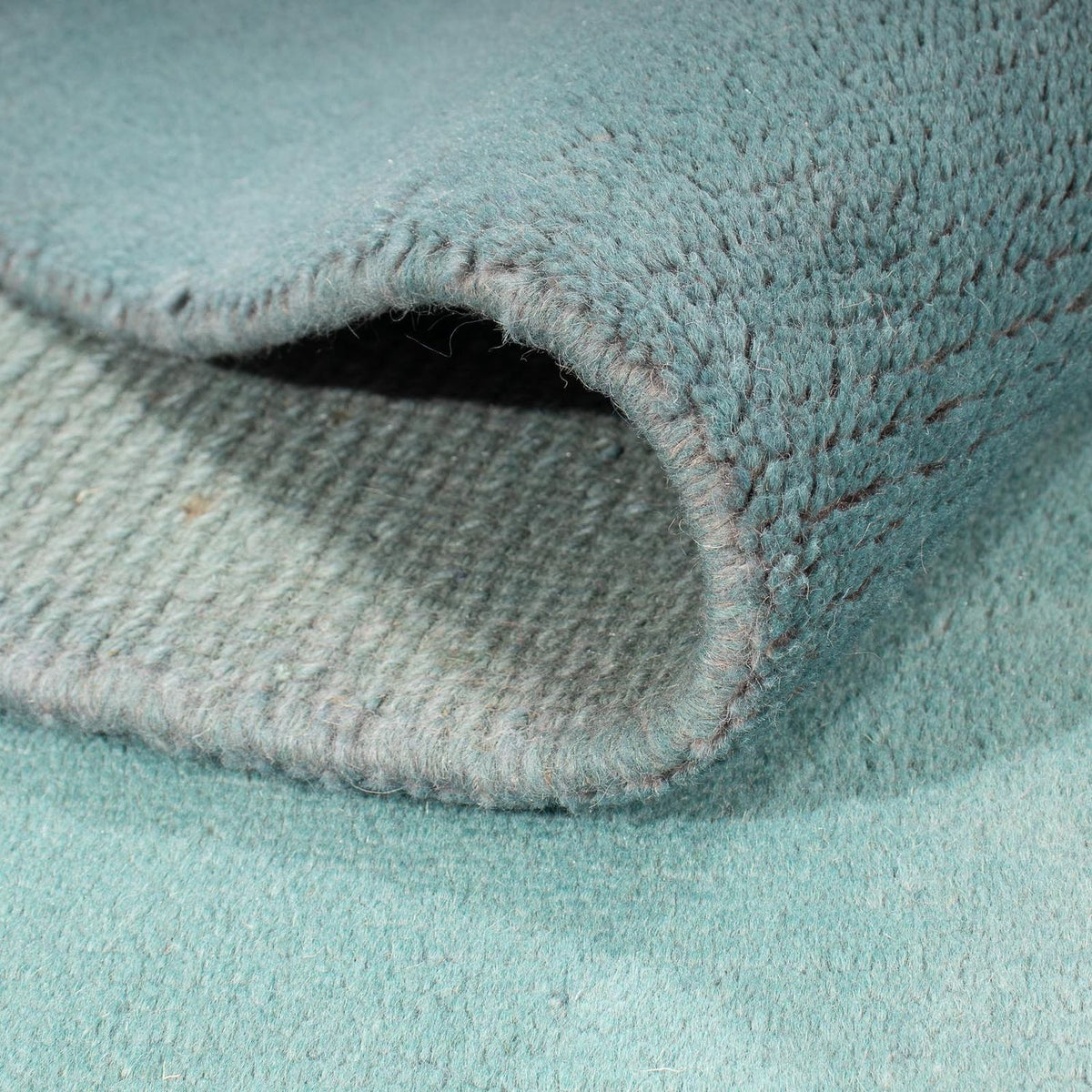 Nepal Teppich 225 x 160 cm - hellblau