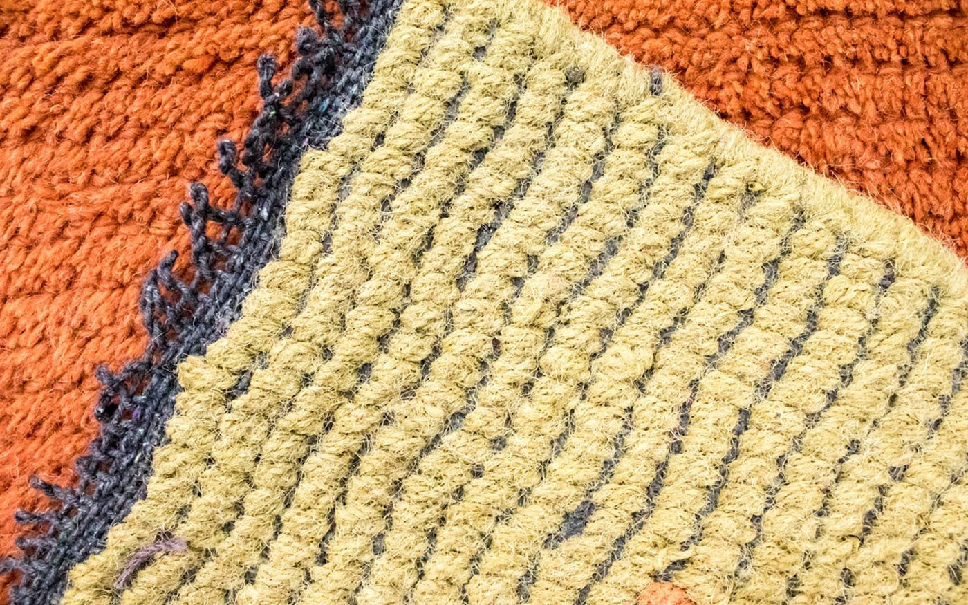 Nepal Teppich 140 x 70 cm - mehrfarbig