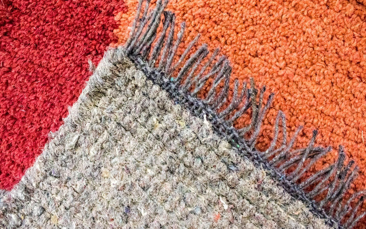 Nepal Teppich 140 x 70 cm - mehrfarbig