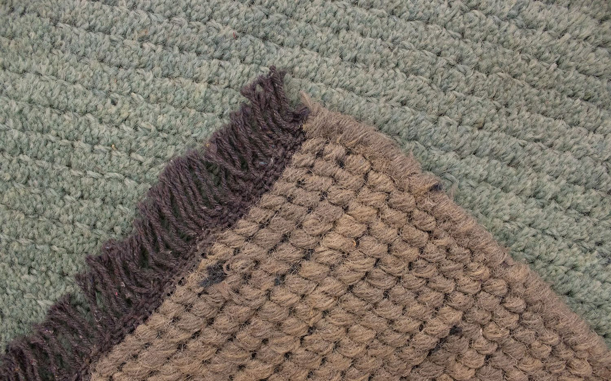 Nepal Teppich 140 x 70 cm - mehrfarbig