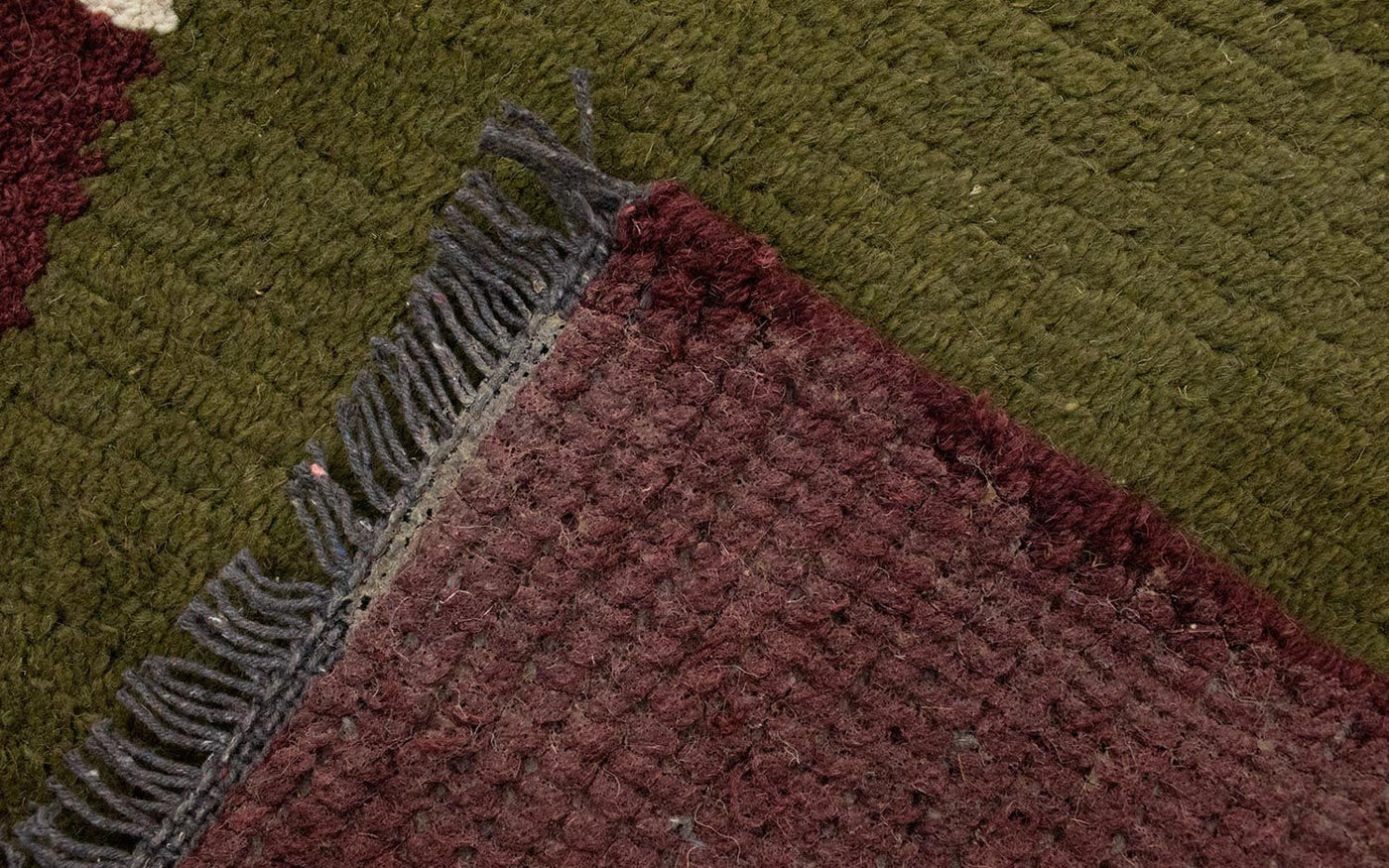 Nepal Teppich 140 x 70 cm - grün
