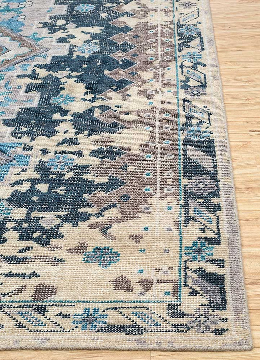 DP02-RUG1129288-300x200