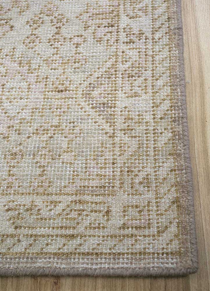 Wollteppich - 270 x 180 cm - creme