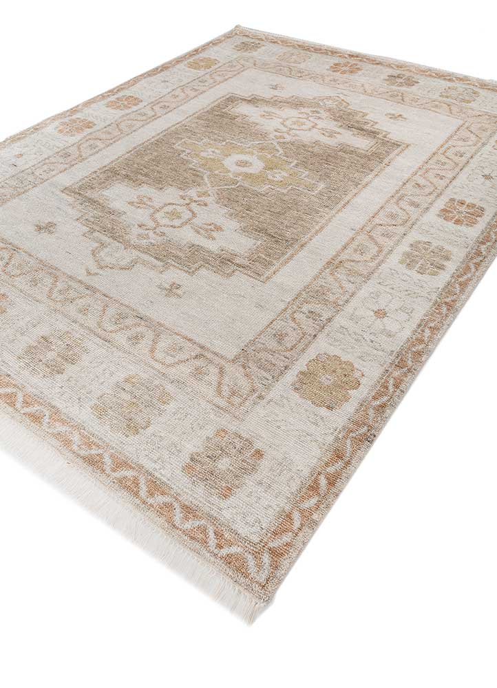 Wollteppich - 300 x 240 cm - creme