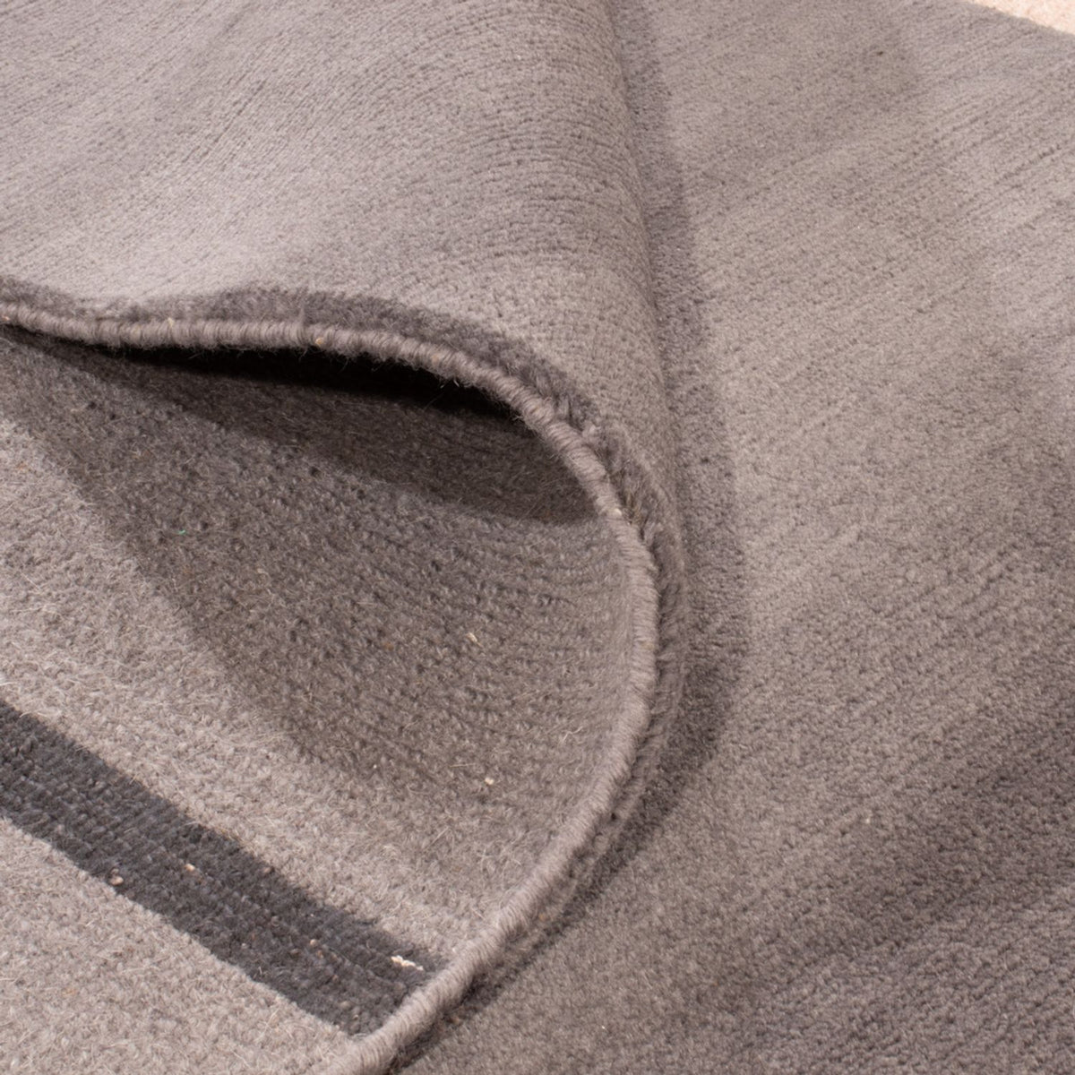 Designer Teppich - 247 x 174 cm - grau