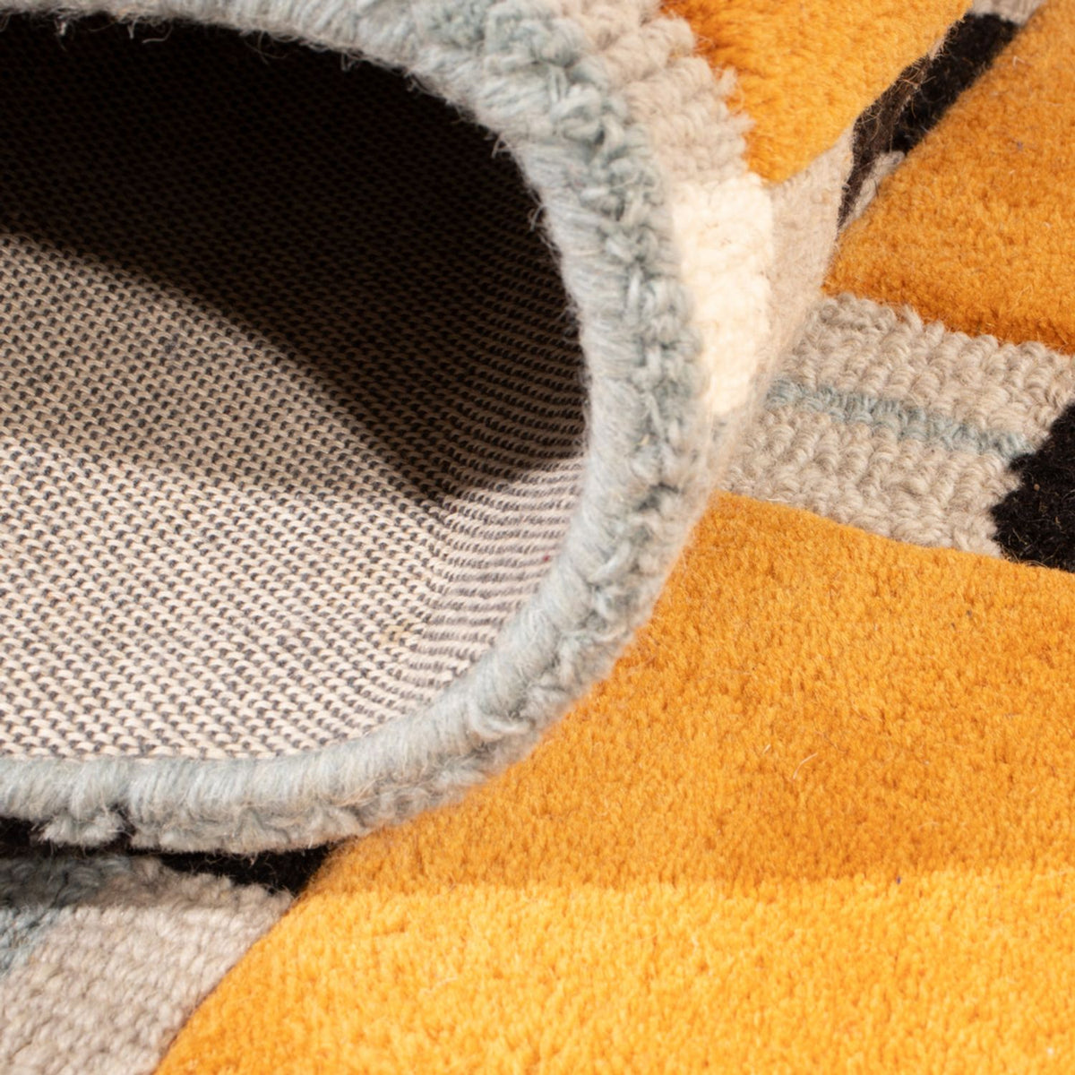 Designer Teppich - 200 x 140 cm - gold