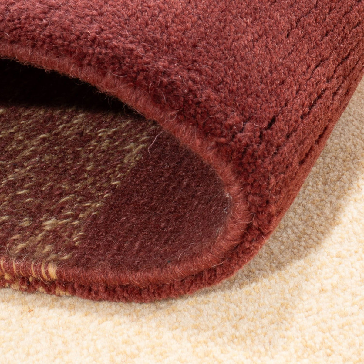 Nepal Teppich - 184 x 120 cm - mehrfarbig