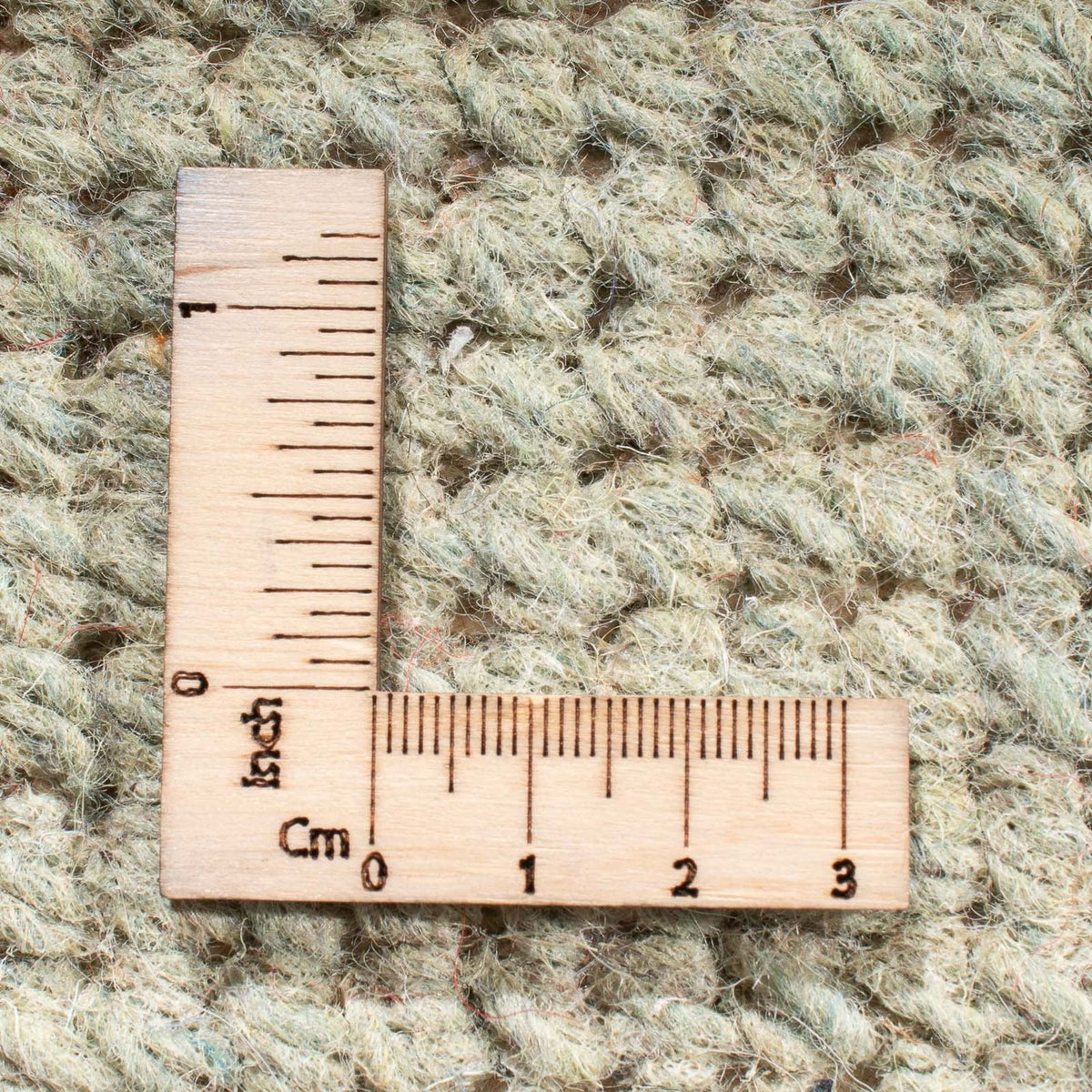 Nepal Teppich - 240 x 170 cm - olivgrün