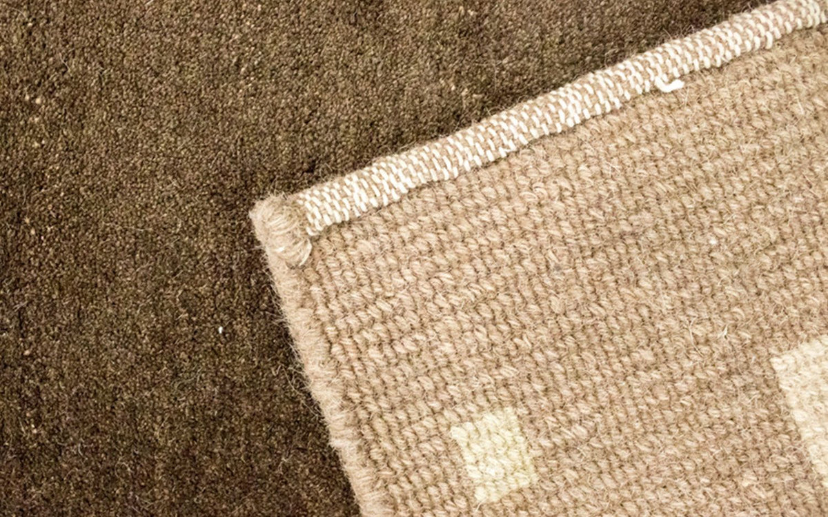 Nepal Teppich 197 x 143 cm - braun