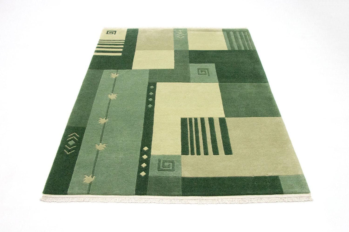 Nepal Teppich 181 x 131 cm - mehrfarbig