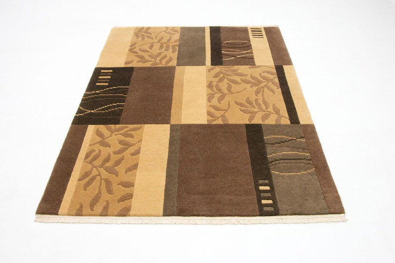 Nepal Teppich 184 x 130 cm