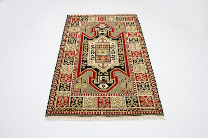 Orientteppich 152 x 96 cm