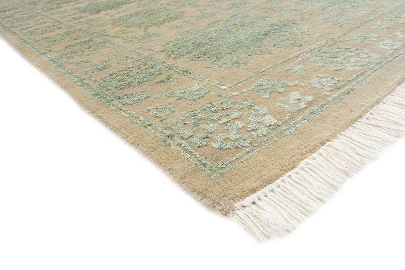 Designer Teppich - 326 x 248 cm - olivgrün