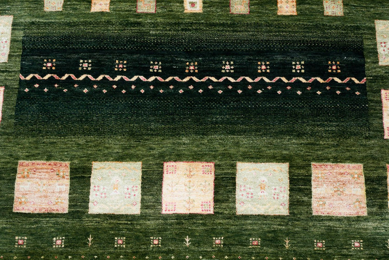 Gabbeh Teppich - Loribaft Indus - 245 x 178 cm - grün