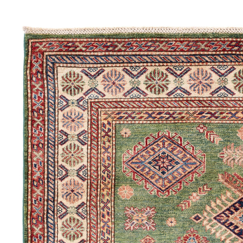 Ziegler Teppich - Kazak - 207 x 149 cm - hellgrün