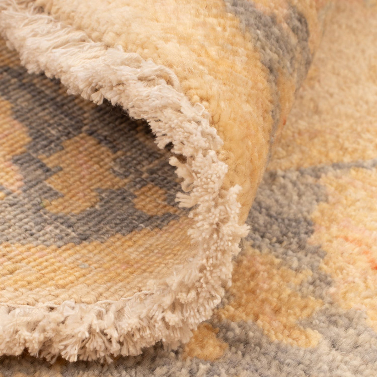 Ziegler Teppich rund  - 96 x 100 cm - beige