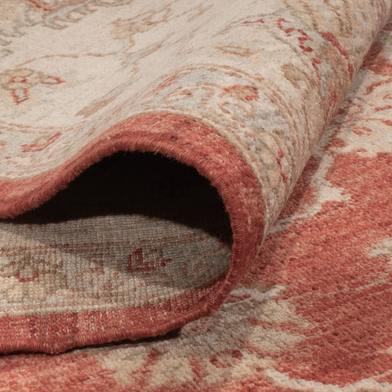 Ziegler Teppich - 298 x 256 cm - rot