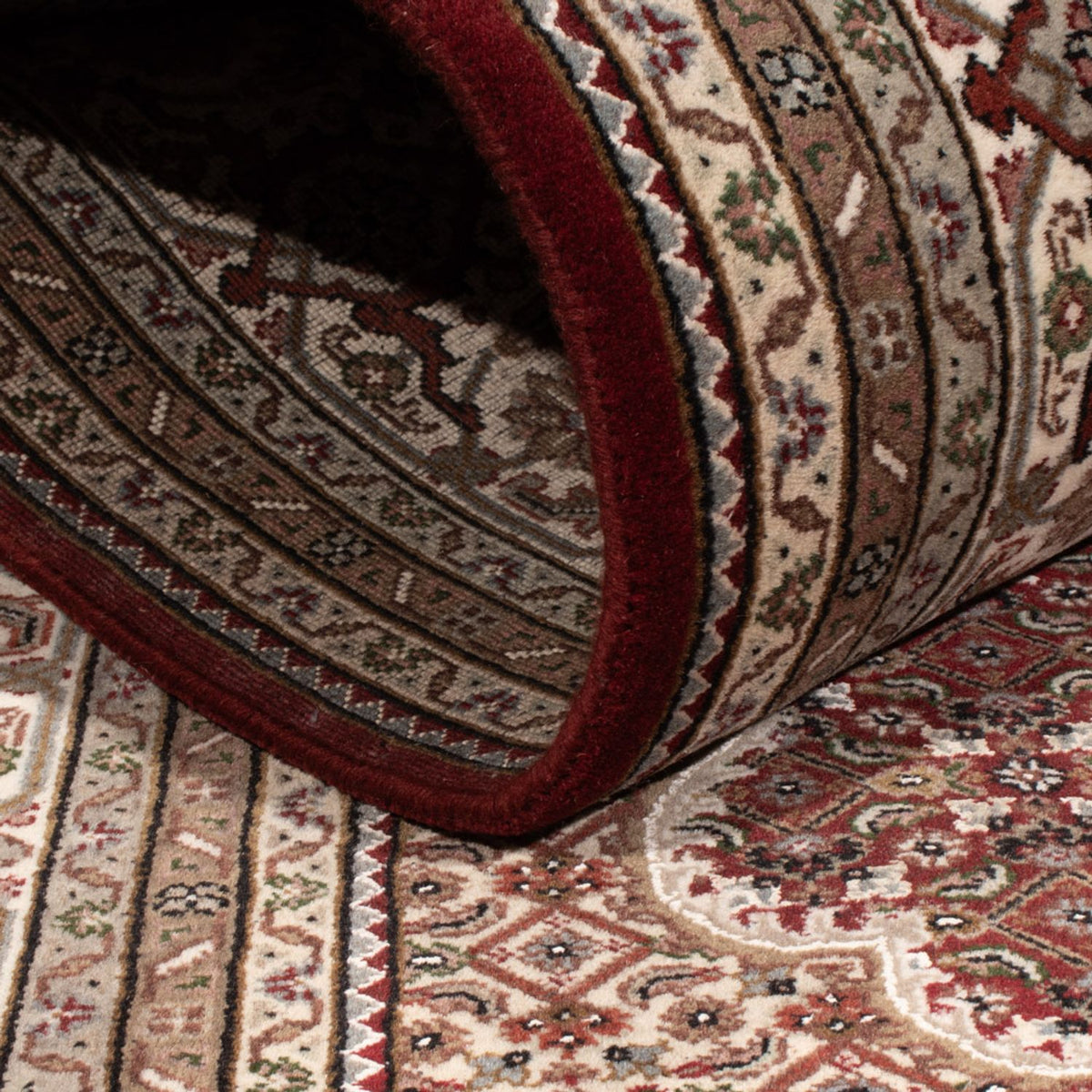 Orientteppich - Täbriz - 256 x 205 cm - dunkelbeige