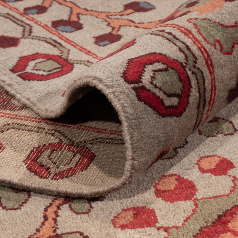 Designer Teppich - 380 x 271 cm - rot