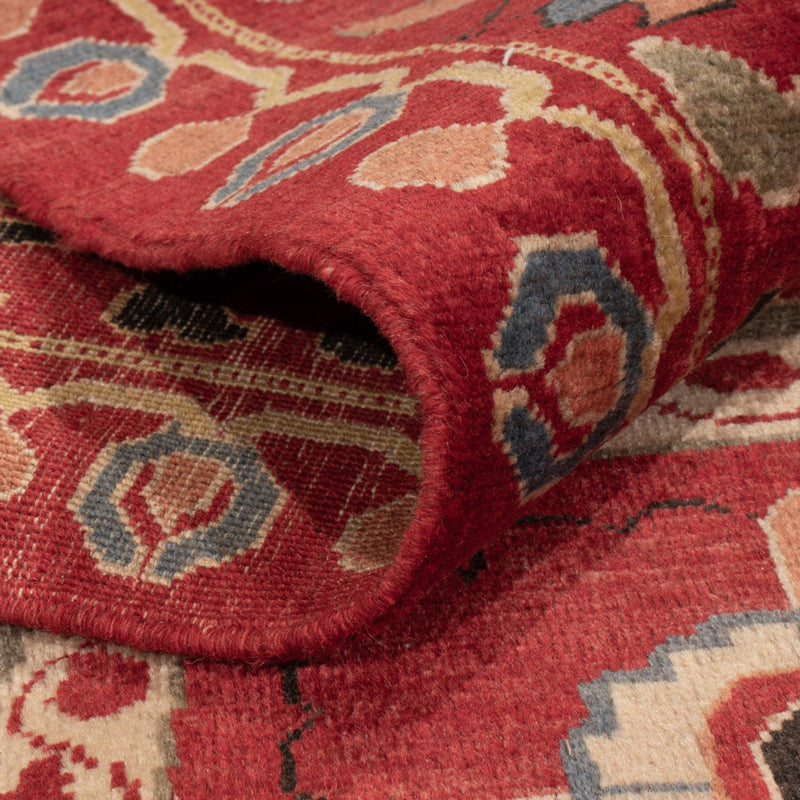 Designer Teppich - 350 x 260 cm - rot