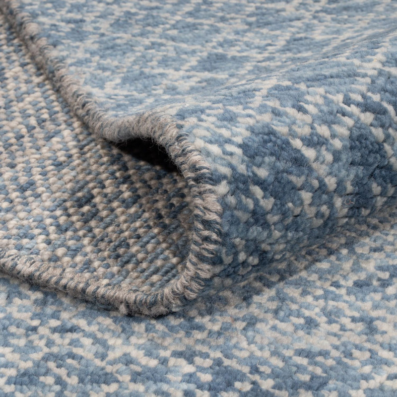 Designer Teppich - 365 x 277 cm - hellblau