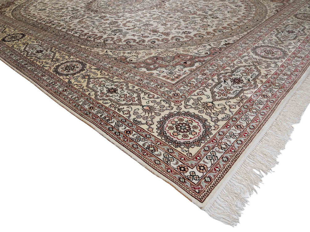 China Seide Teppich 352x269cm - Orientteppich