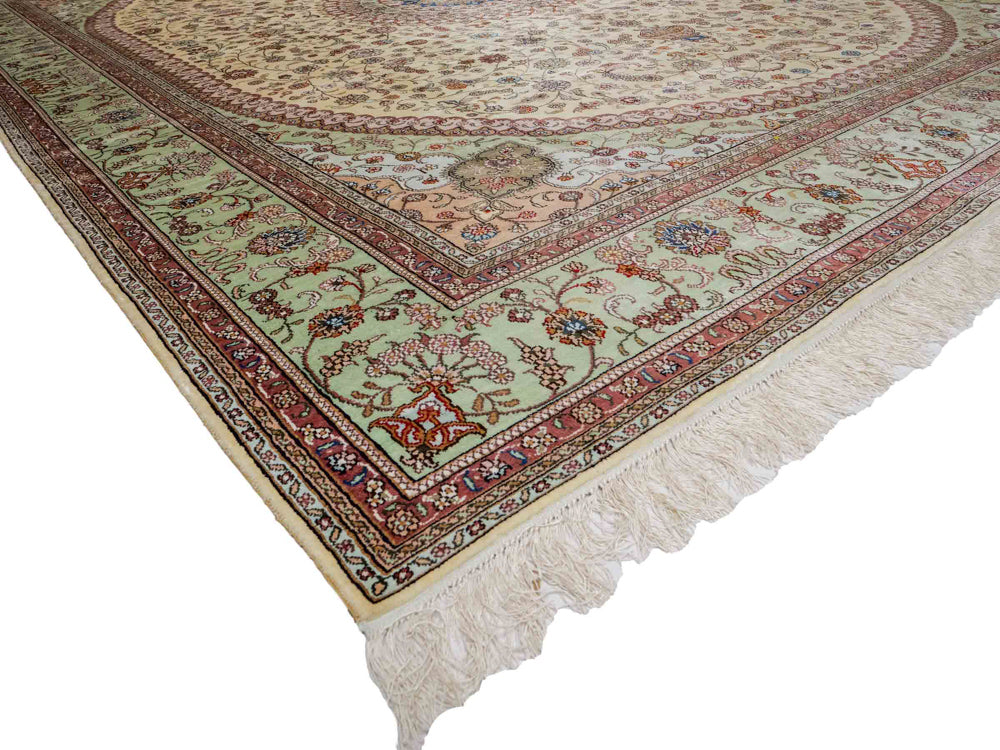 China Seide Teppich 366x277cm - Orientteppich