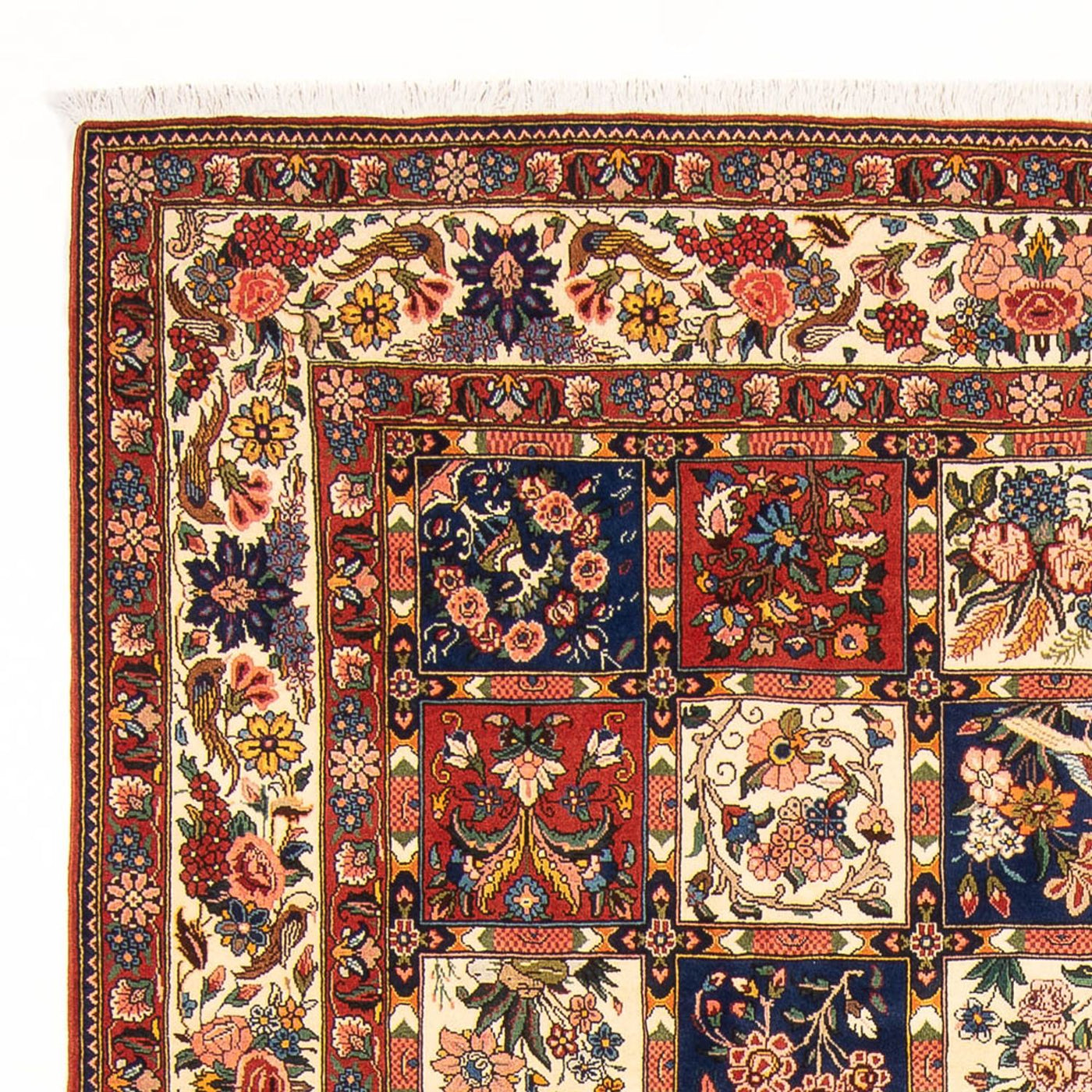Bachtiar Teppich 310x203cm - Perserteppich