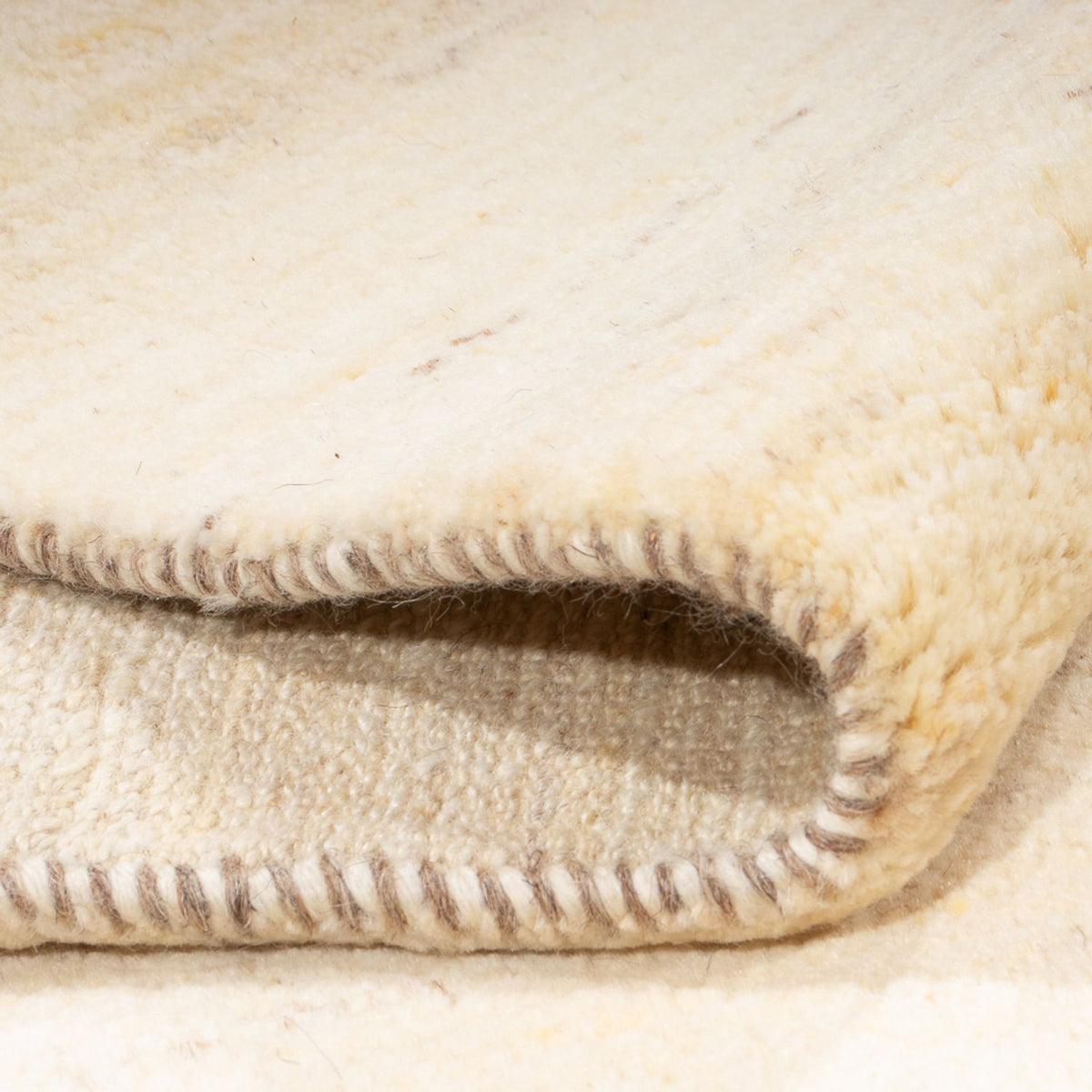 Gabbeh Teppich - Perser - 238 x 169 cm - hellbeige