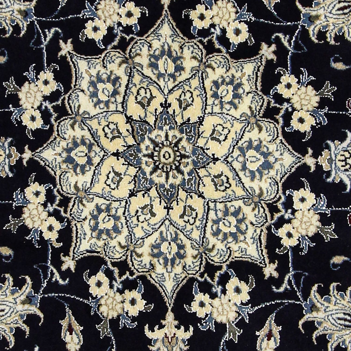 Perserteppich - Nain 242 x 166 cm Wohnzimmer Teppich