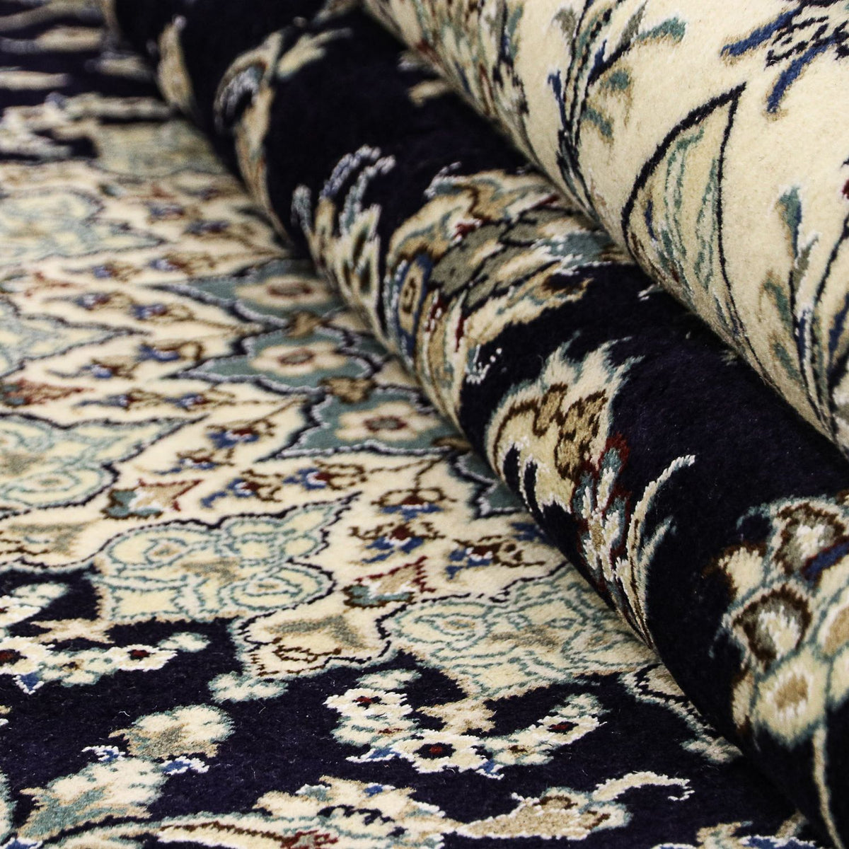 Perserteppich - Nain 343 x 251 cm Wohnzimmer Teppich