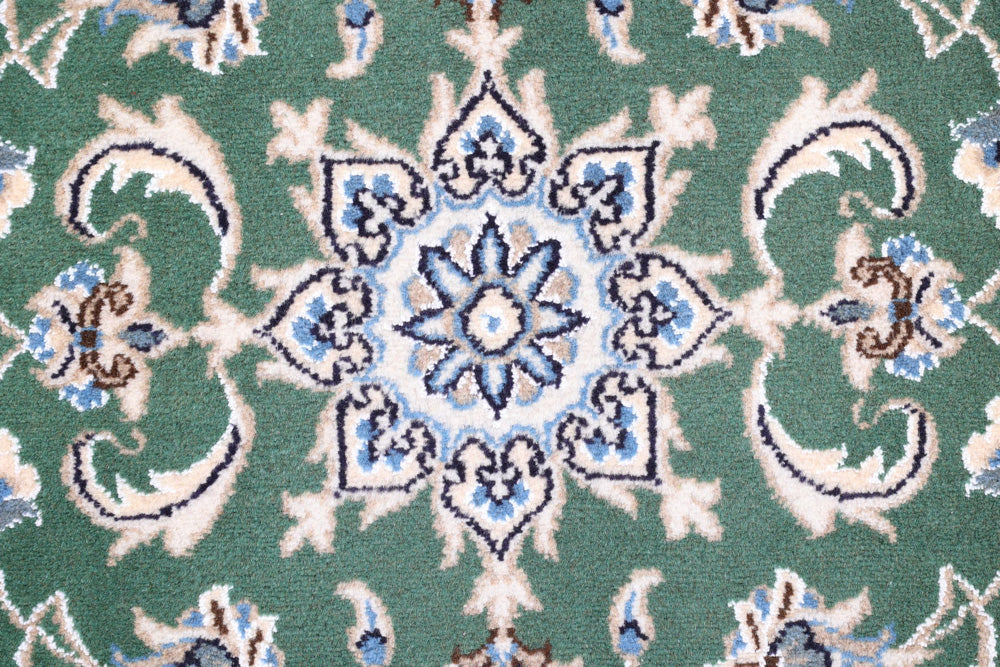 Perserteppich - Nain - 137 x 70 cm - grün