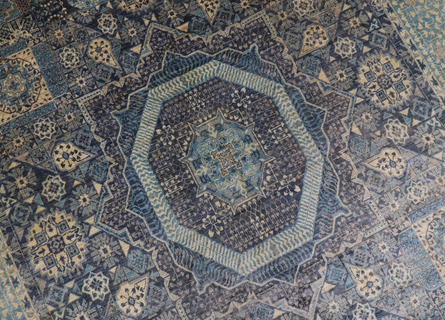 Ziegler Teppich 315 x 250 cm - seeblau