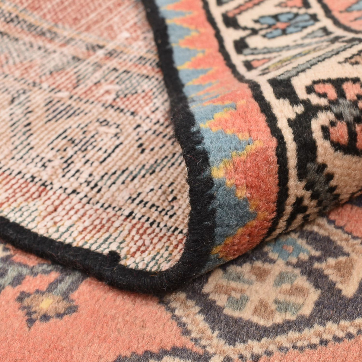 Perserteppich - Nomadic - 141 x 103 cm - hellrot