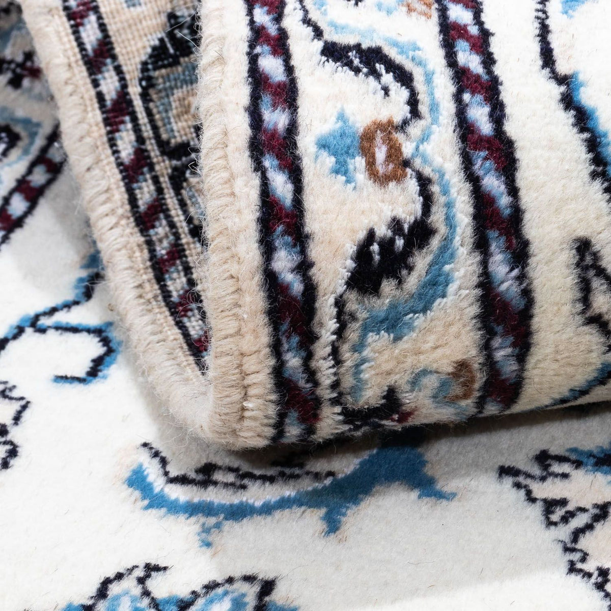 Perserteppich - Nain 137 x 66 cm - beige