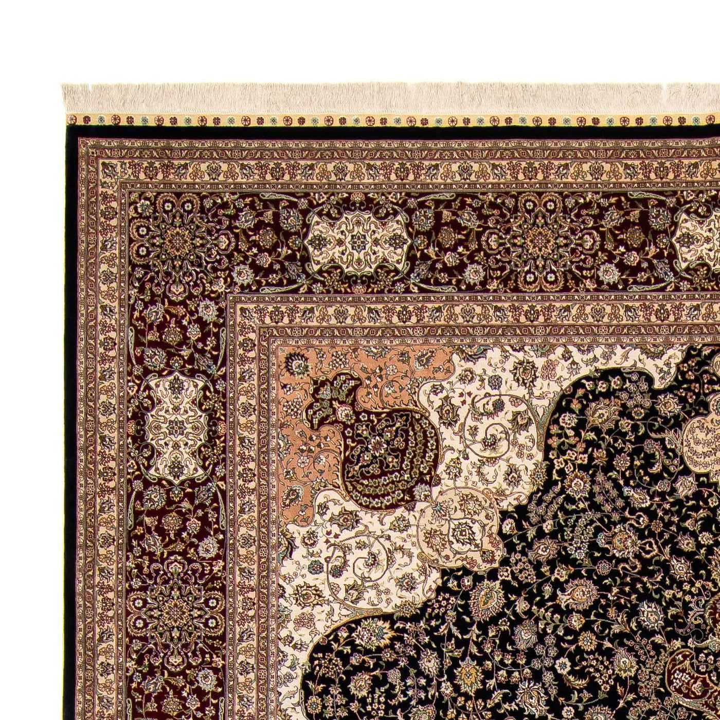 Hereke Teppich 370x276cm - Orientteppich